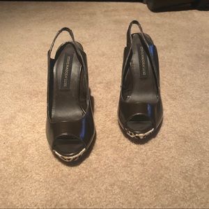 Steve Madden Luxe Brown Patent Leather Pumps